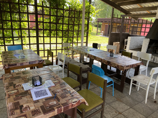 posezení a místo k diskuzi